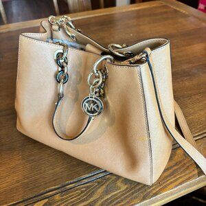 Michael Kors Tan Leather Handbag - Classic Style, Excellent Condition
